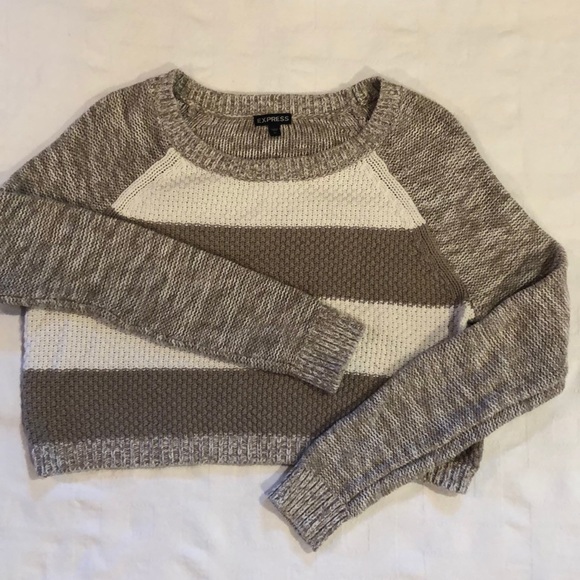 3/$20 Express Tan & cream Knit Crop Sweater - Picture 3 of 6